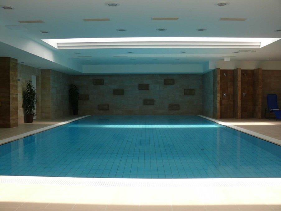 Garden Hotel Wellness Es Konferencia ソルノク 設備 写真